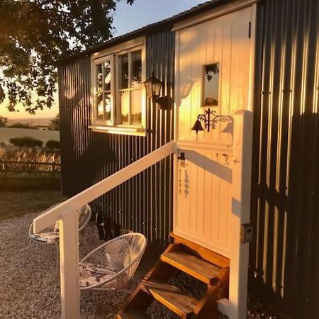 The Humble Hut Apartment Wooler Exterior photo