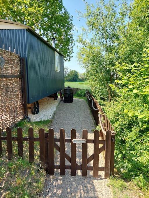 The Humble Hut Apartment Wooler Exterior photo